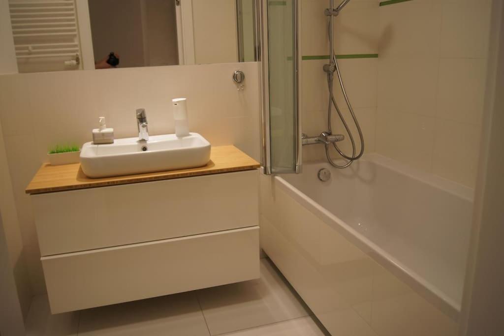 Apartament Cichy, Nowoczesny, Komfortowy Przy Galerii Mokotow Warszawa Zewnętrze zdjęcie