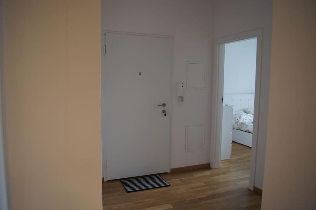 Apartament Cichy, Nowoczesny, Komfortowy Przy Galerii Mokotow Warszawa Zewnętrze zdjęcie